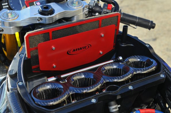 201100TestLedenon01329